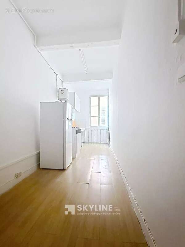 Appartement à MARSEILLE-2E