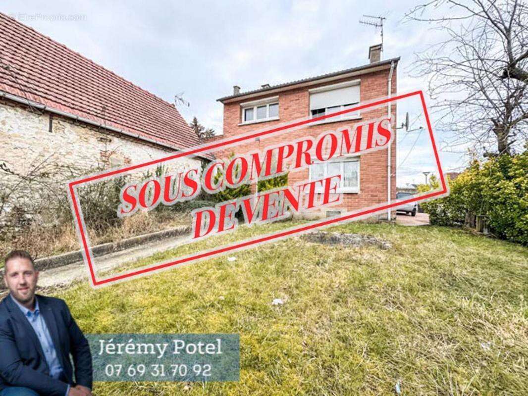 Maison à AVESNES-LES-AUBERT