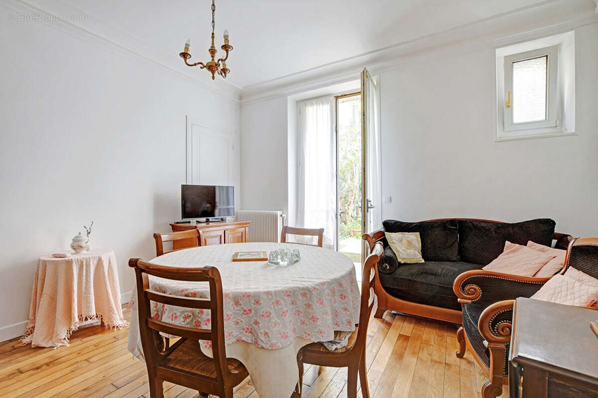 Appartement Paris 2 pièce(s) 44,35 m2 - photo 3
