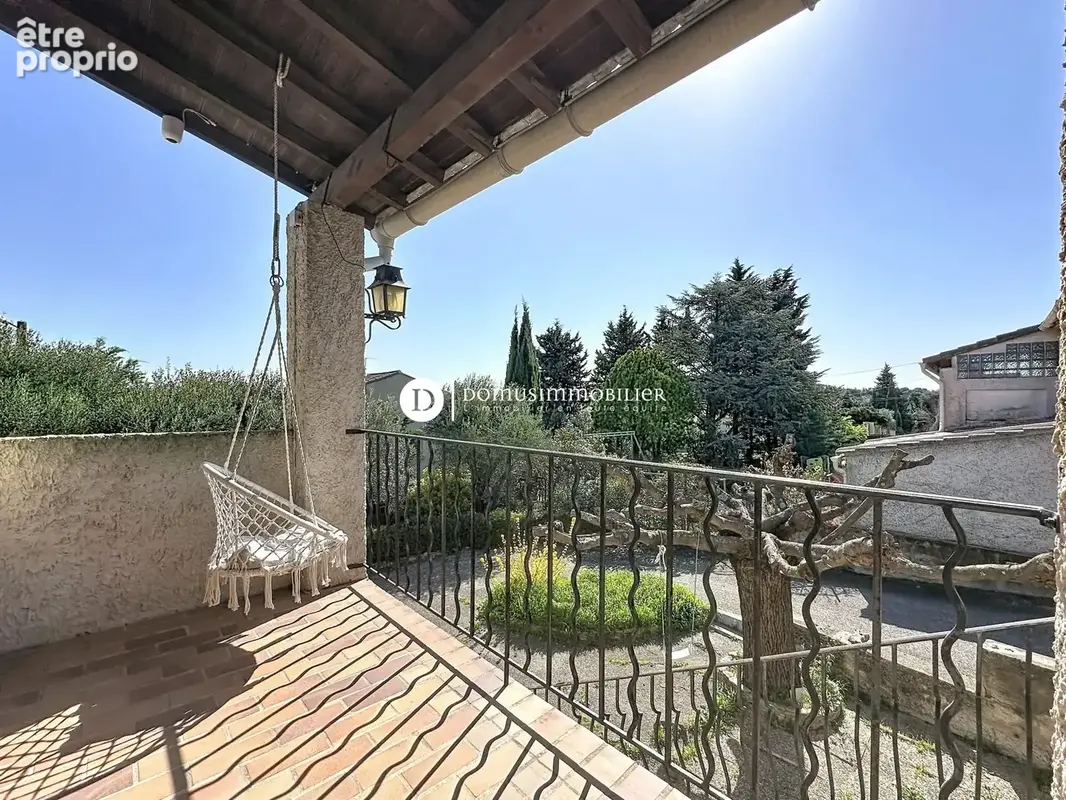 Maison 85 m² à Saint-Saturnin-Les-Avignon  - photo 6