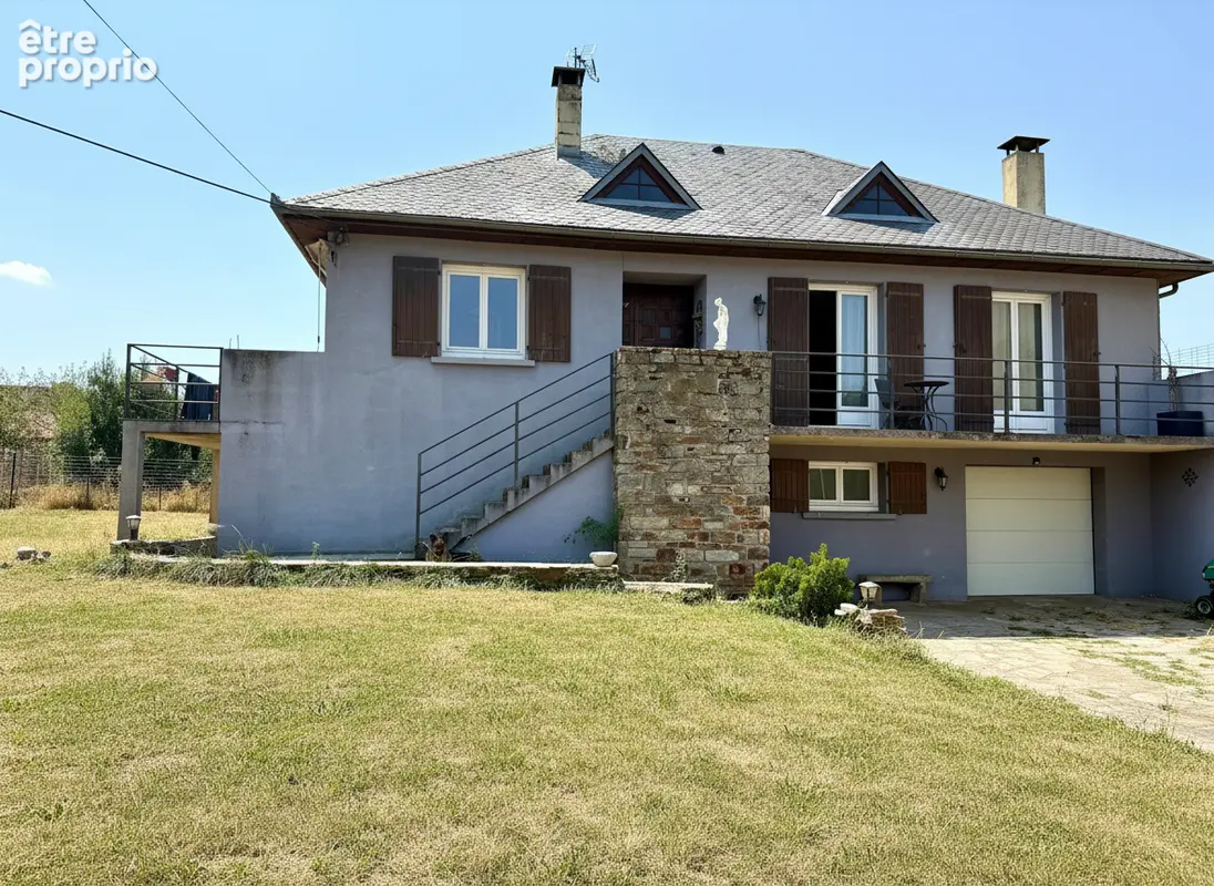Maison à REQUISTA