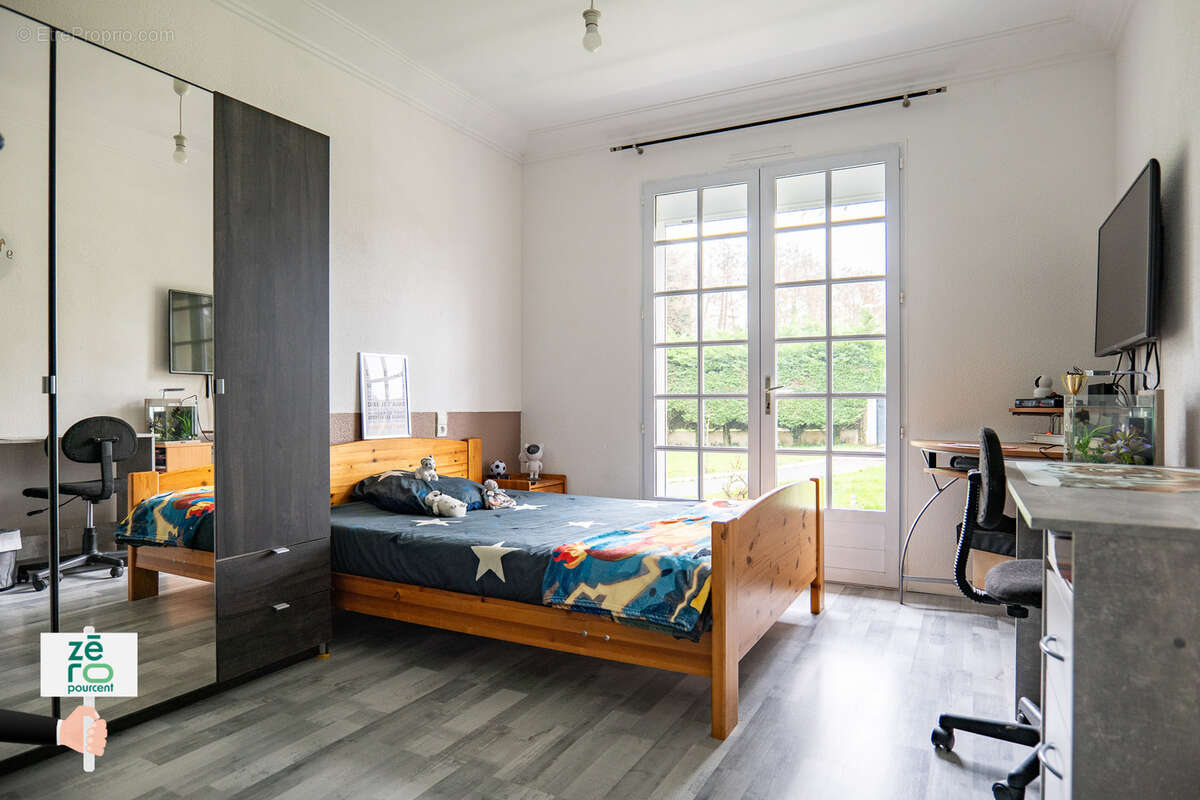 Maison à LA CHAPELLE-ACHARD