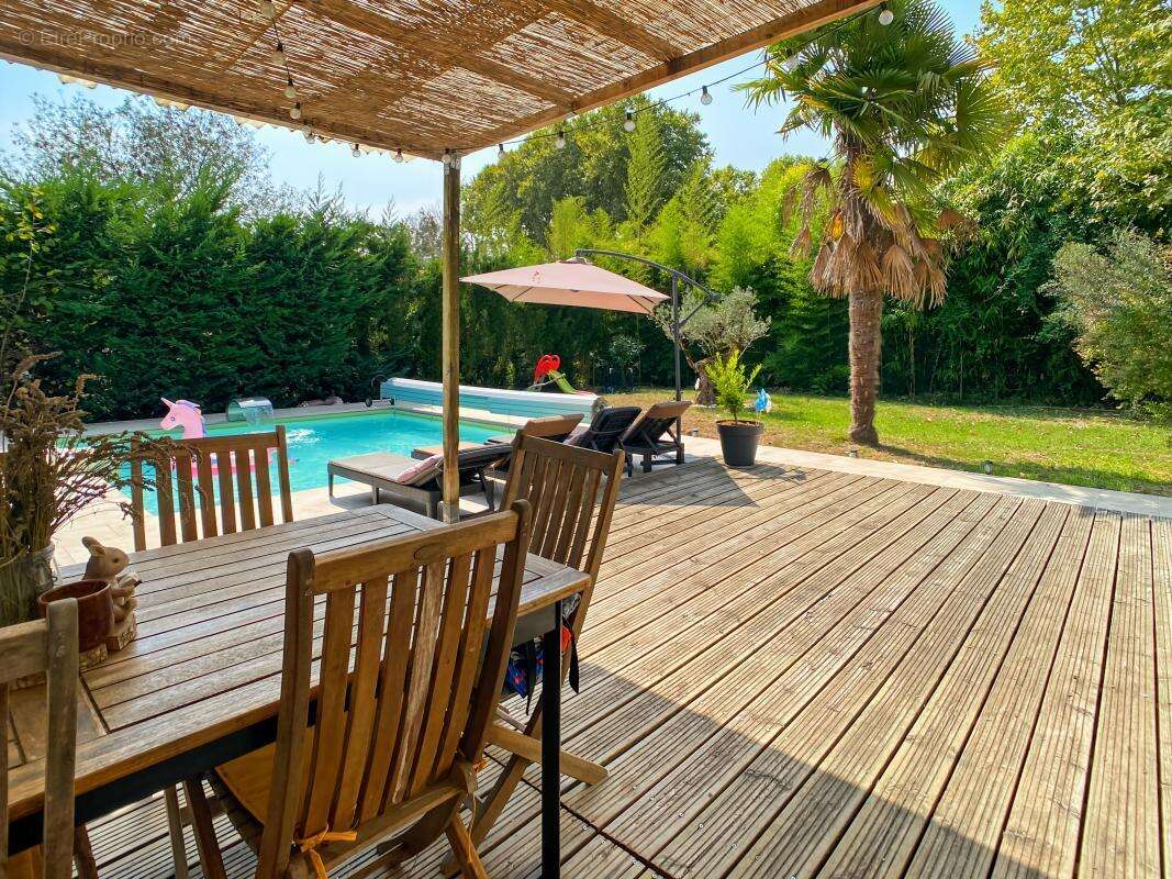 Maison à SAINT-ANDRE-DE-CUBZAC