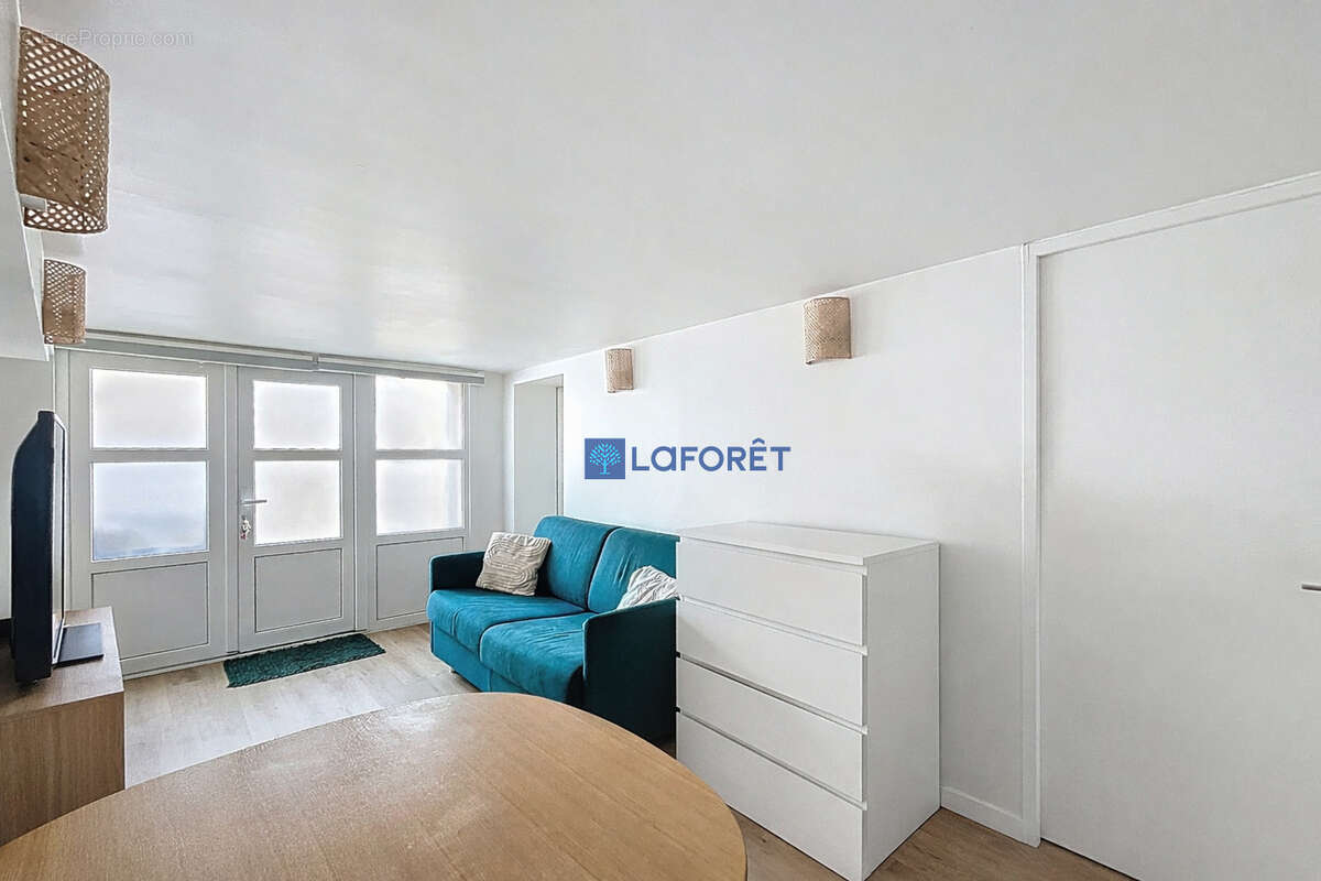 Maison à SAVIGNY-SUR-ORGE