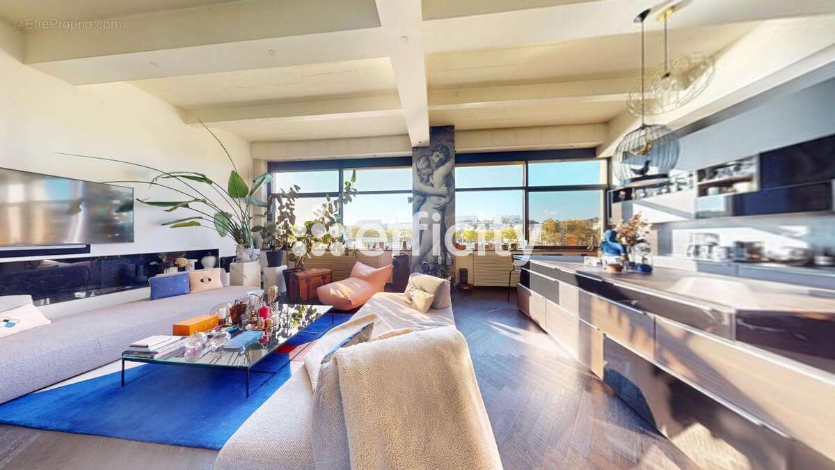 Appartement à LYON-4E