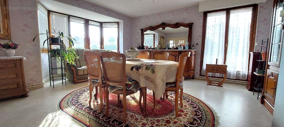 Appartement à BRUAY-LA-BUISSIERE