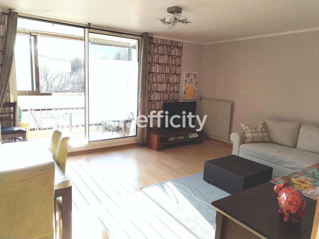 Appartement à GUYANCOURT