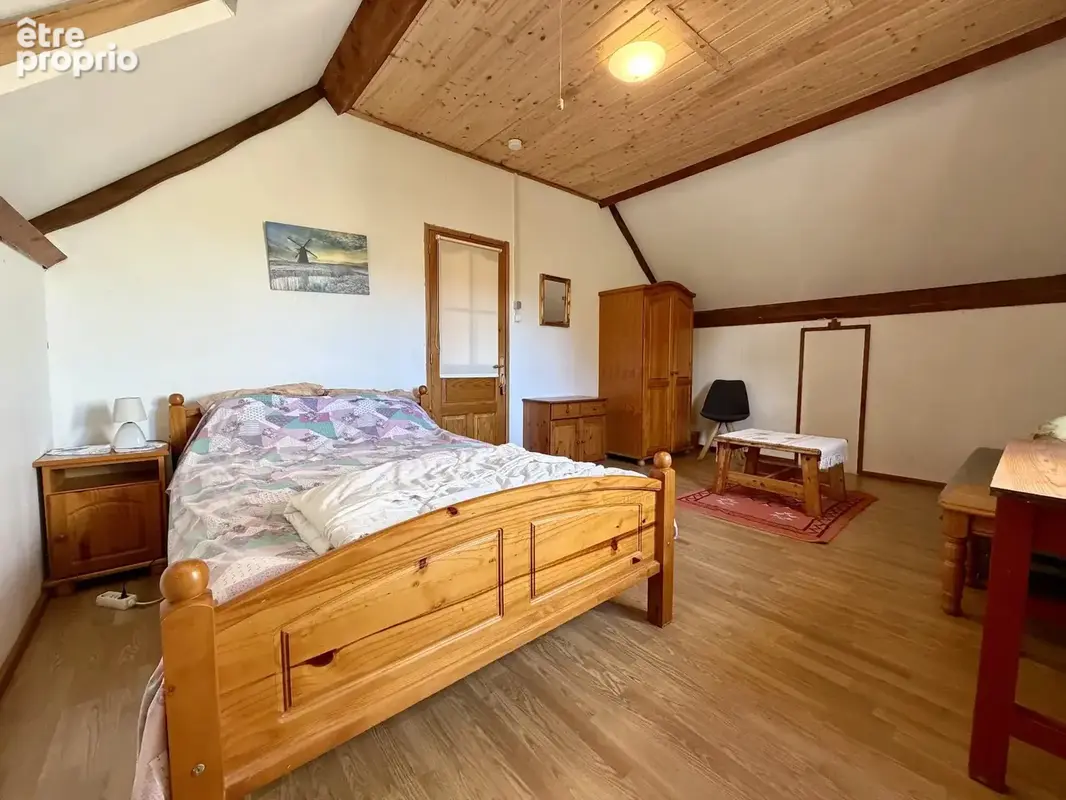 Spacieuse maison avec chambres d’hôtes et grand jardin près d’Autun - photo 14