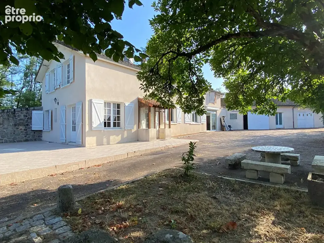 Maison de village avec gite et piscine ! - photo 2