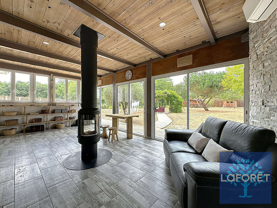 Maison de 133 m² sur 3 000 m² de terrain à  Rion-des-Landes - photo 12