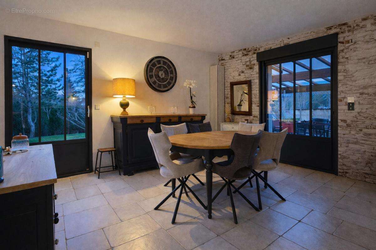 Maison à SOISSONS