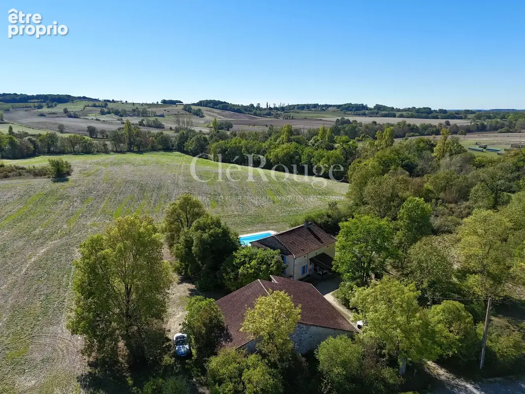 À 10 minutes d'Eymet – Belle propriété en pierre avec piscine, grange et 3,7 hectares - photo 21