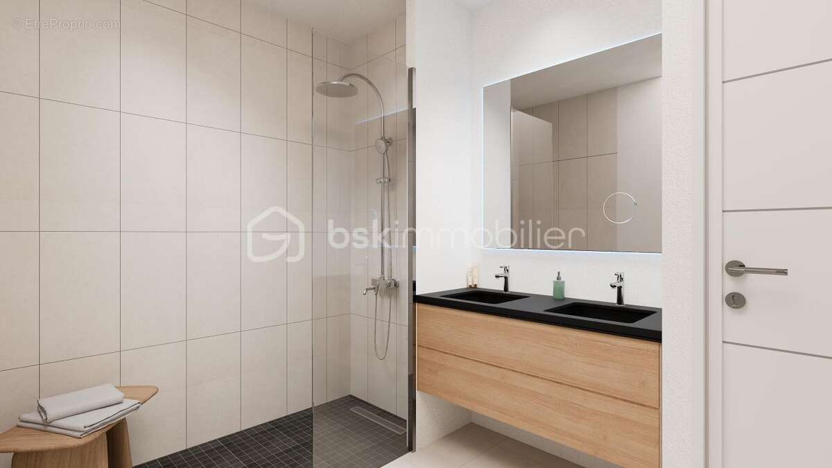 Appartement à SAINT-DENIS