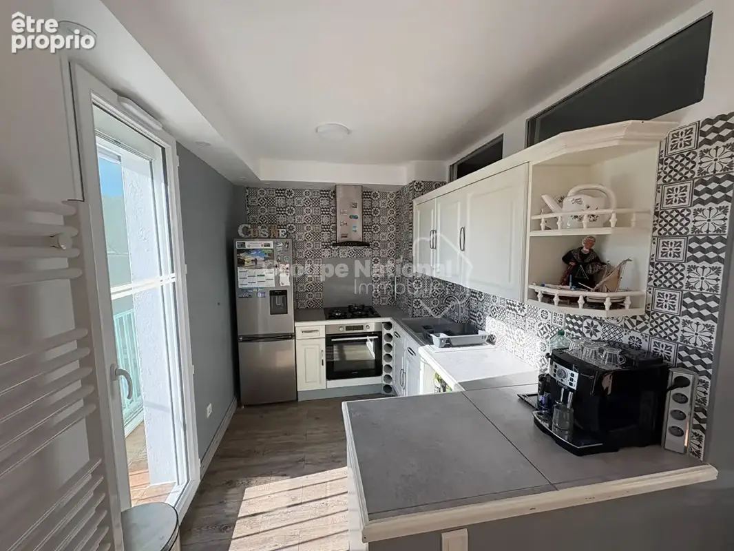 Appartement T3 dans résidence fermée avec vue mer - photo 3