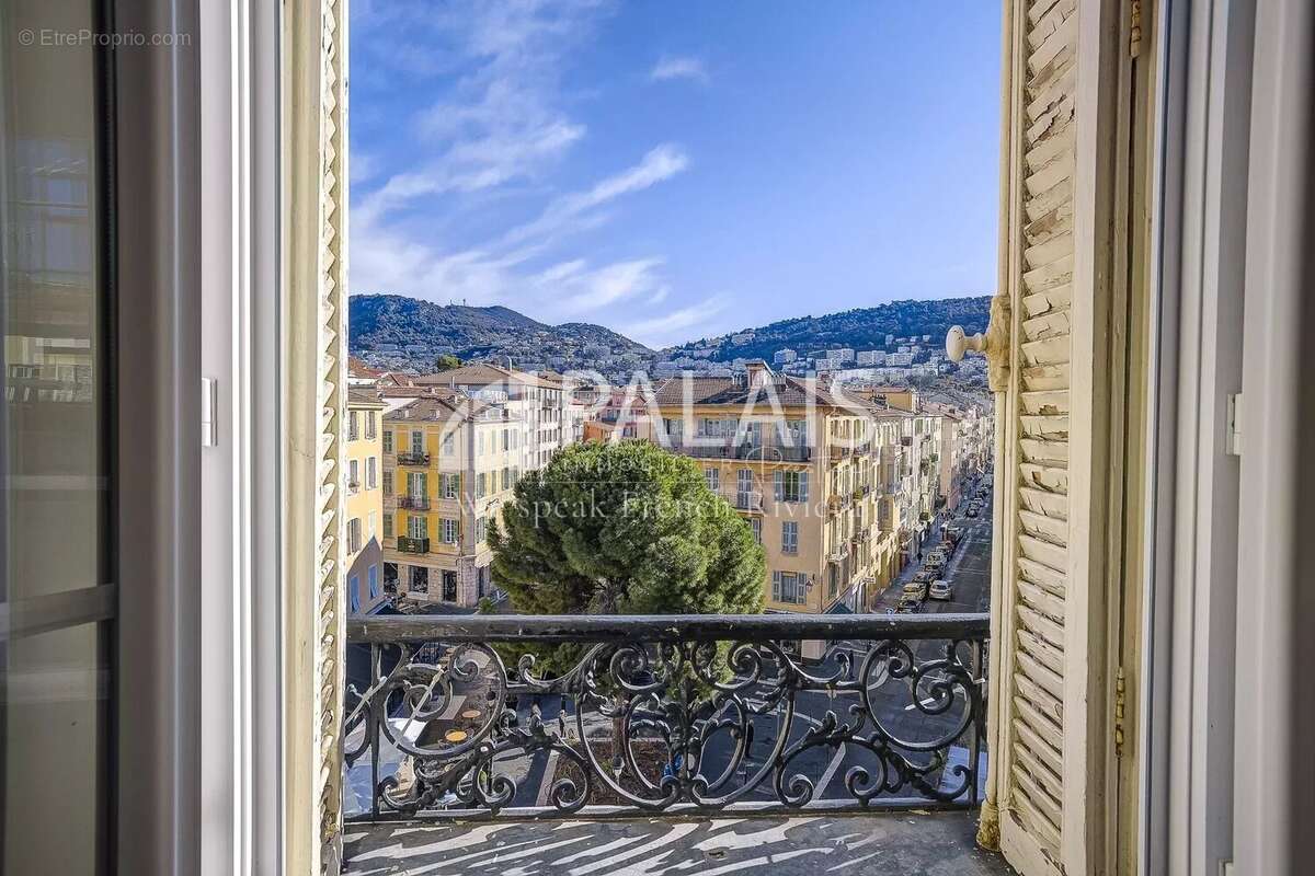 Appartement à NICE