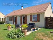 Maison à SURY-PRES-LERE