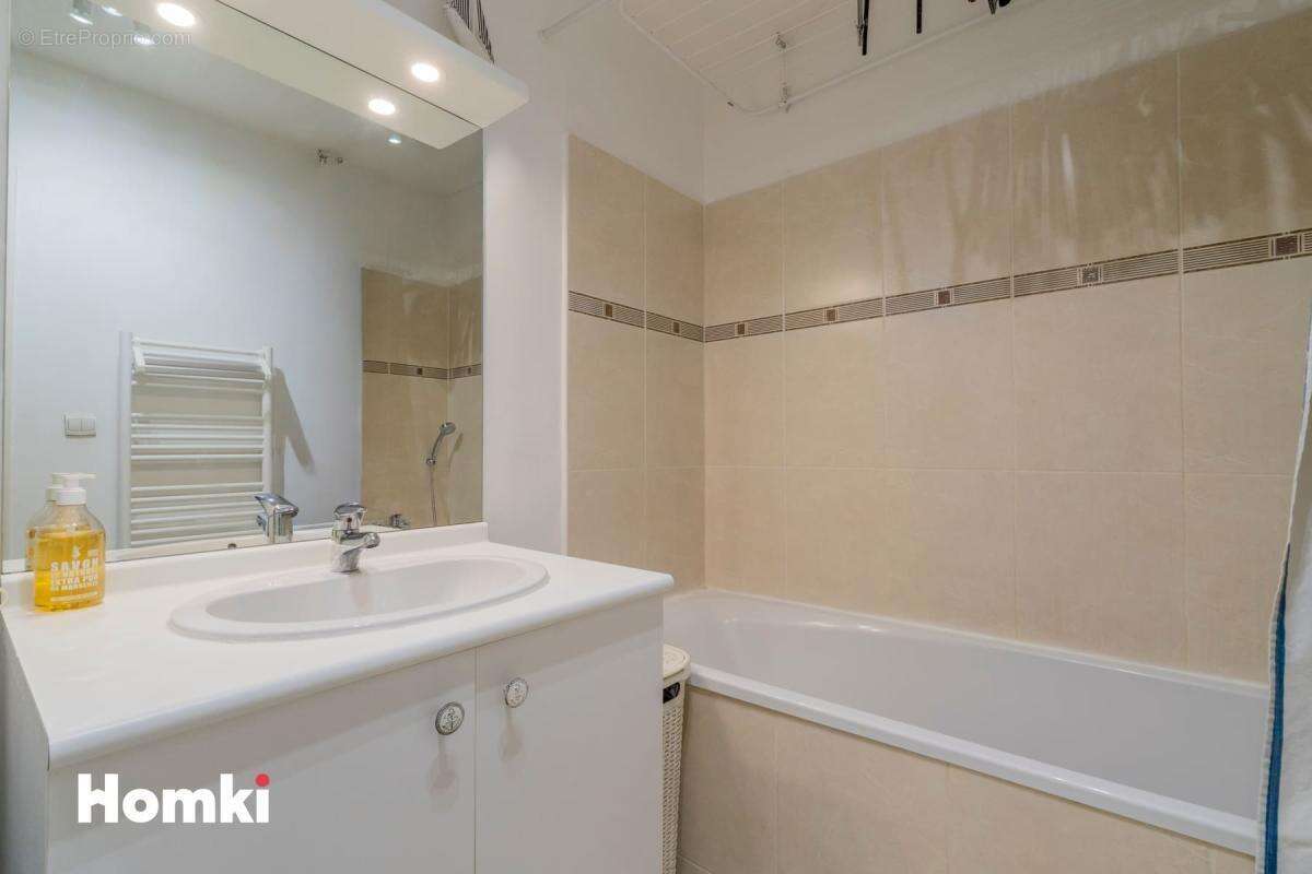 Appartement T2 de 38 m² à Marseille 13008, Avenue Jules Cantini - photo 8