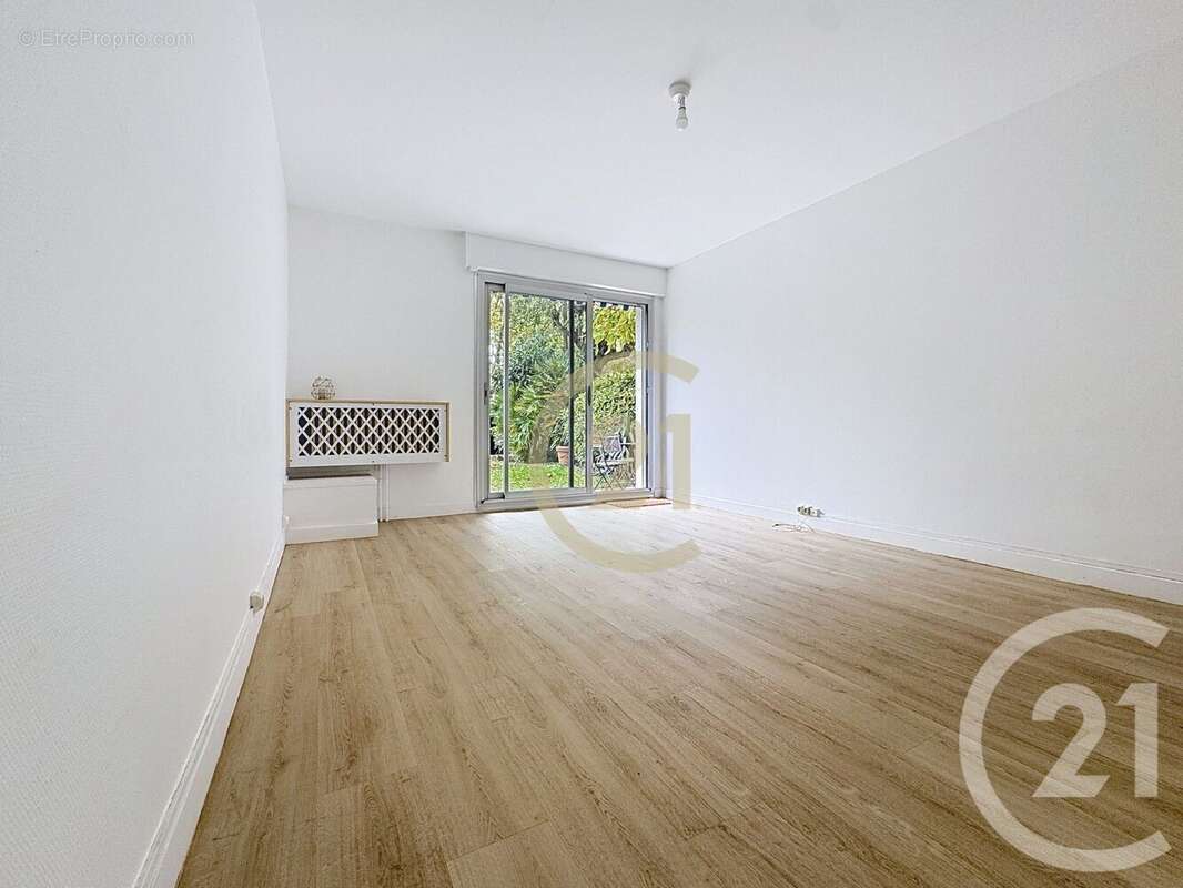 Appartement à FONTENAY-SOUS-BOIS
