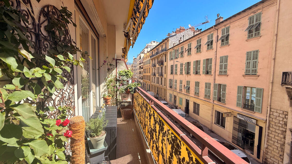 Appartement à NICE