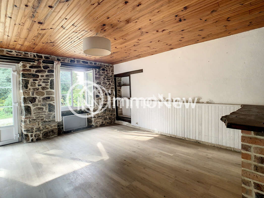 propriété de charme /Le Val Saint Père/ 6 Logements, 3.5 hectares - photo 27