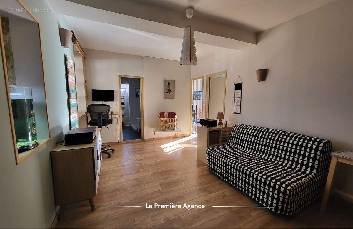 Appartement à PONTCHARRA-SUR-TURDINE