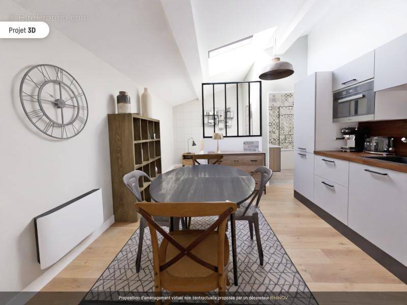   - Appartement à LYON-9E