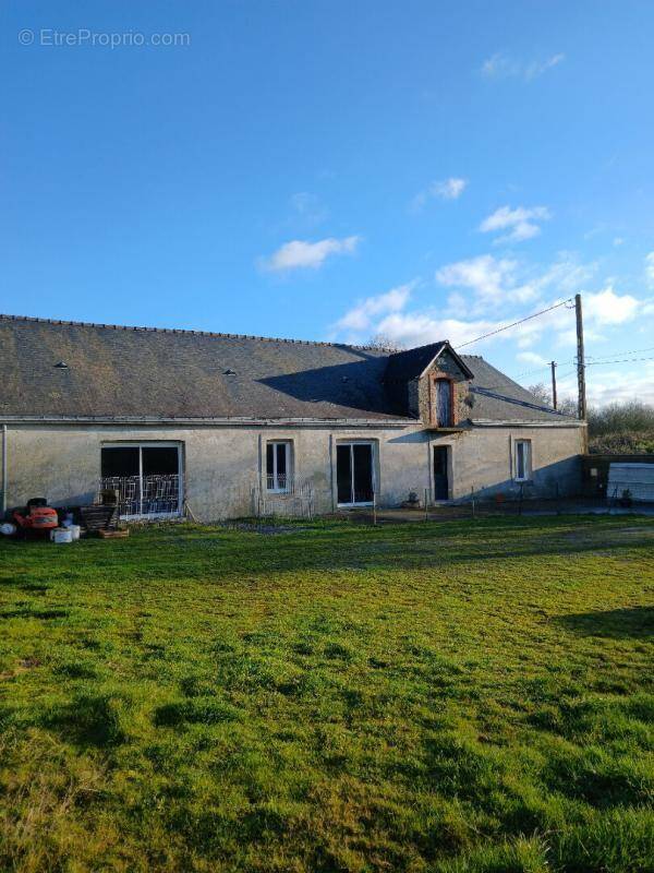 Maison à CONTIGNE