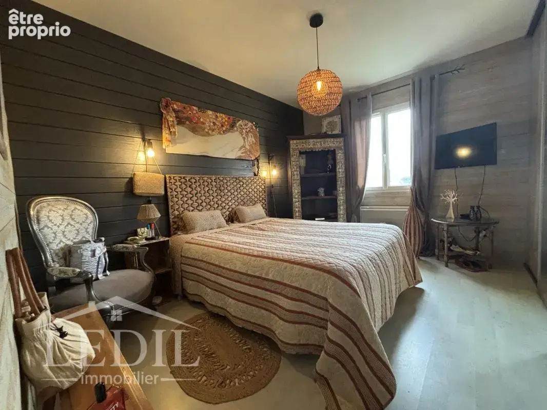 Plain-pied 4 chambres avec garage - photo 3