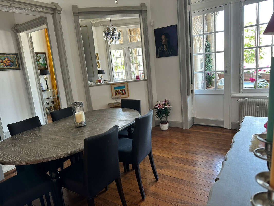 Appartement à VICHY