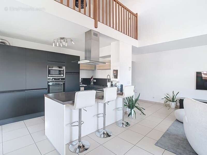 joli T5 Duplex copropriété de standing ANNEMASSE (74) - photo 4