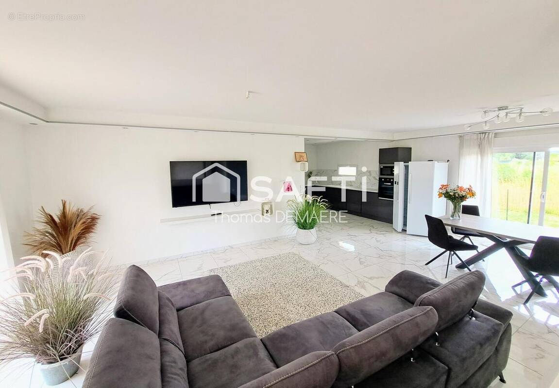 Photo 1 - Maison à GUITINIERES