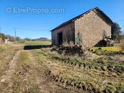 Maison à SAINT-LEONARD-DE-NOBLAT