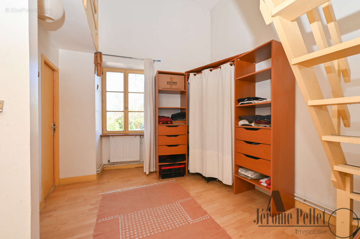 Maison à TERNAY