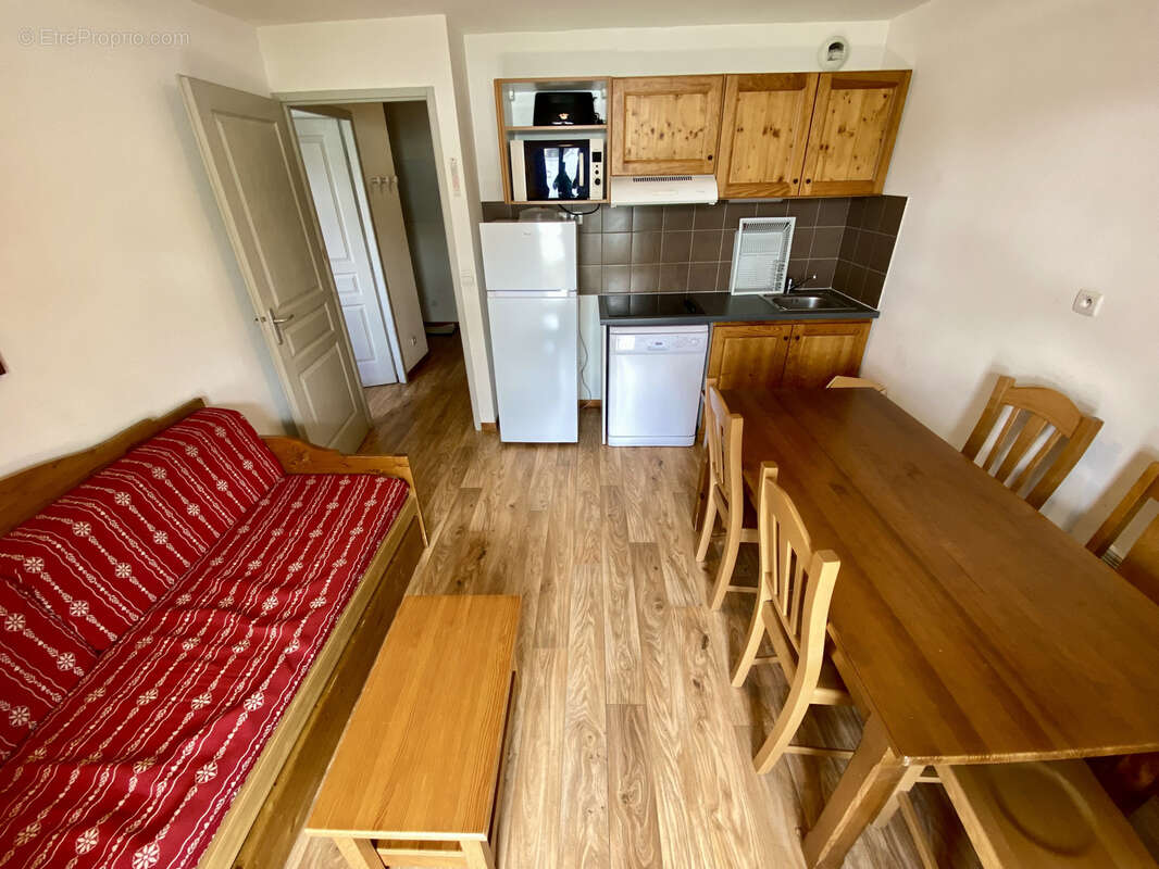 Appartement à ALBIEZ-MONTROND