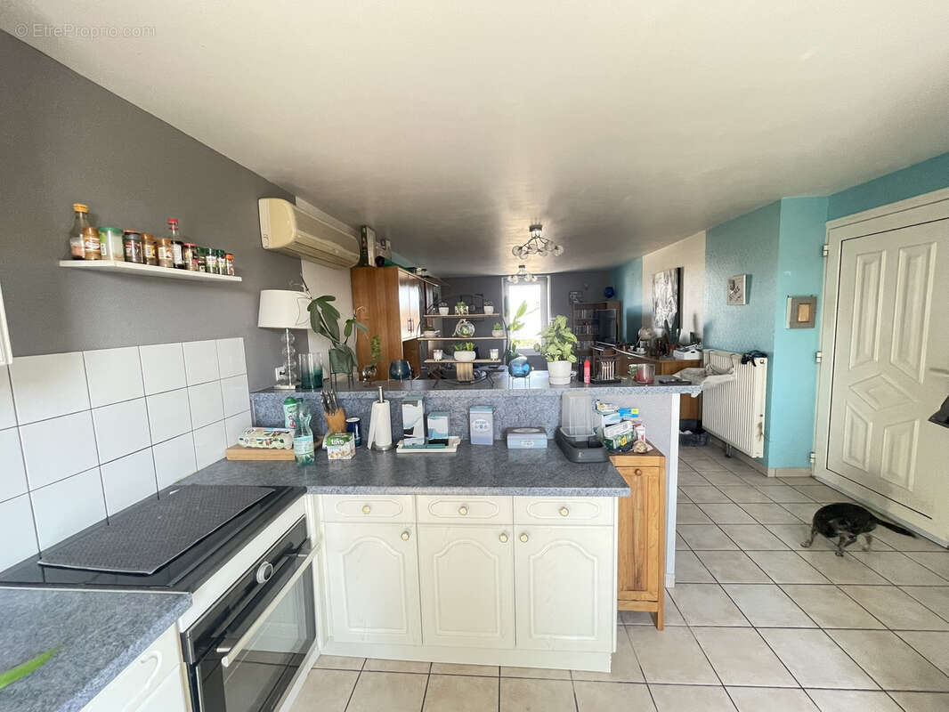 Appartement à RIORGES