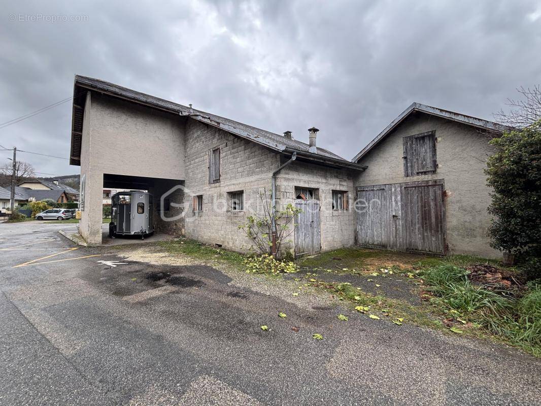 Appartement à SONNAZ