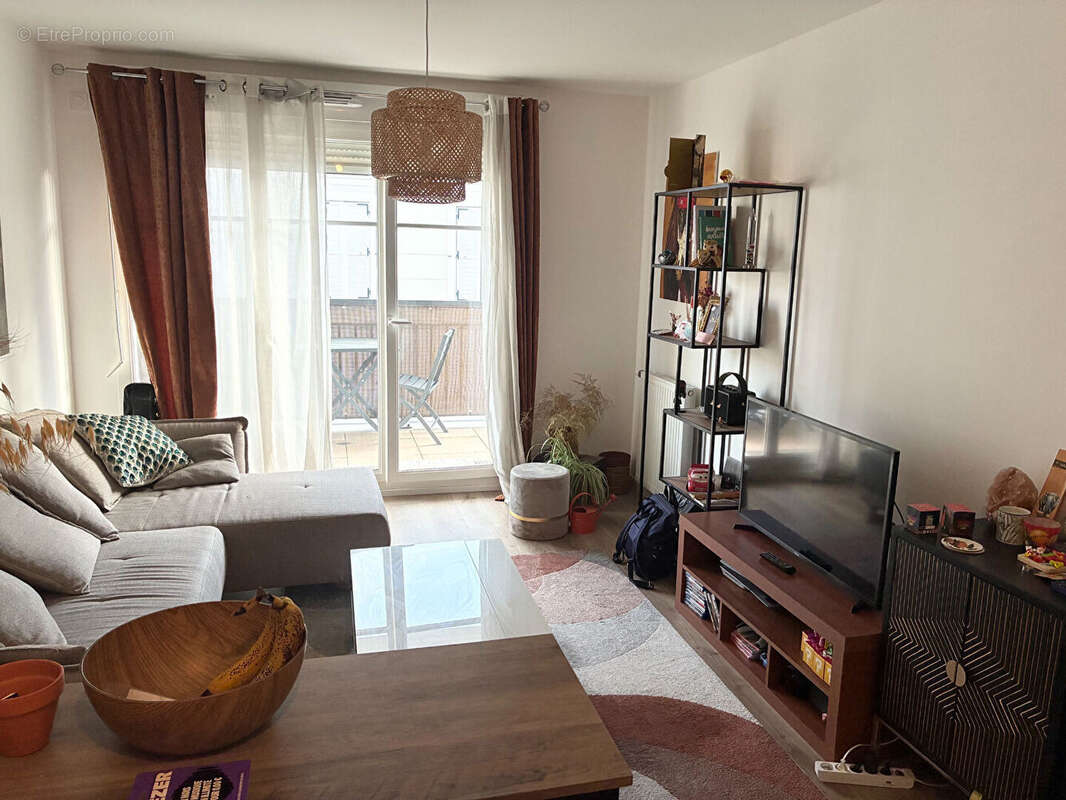 Appartement à LE PLESSIS-BOUCHARD
