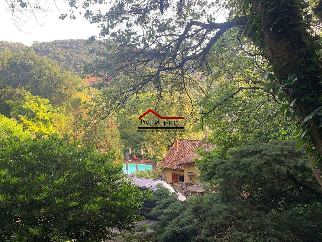 Maison à COUZON-AU-MONT-D&#039;OR