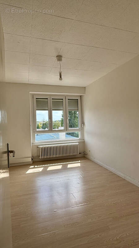 Appartement T4 - photo 6