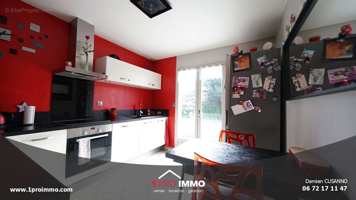 photos n°1 - Maison à SAINT-EGREVE