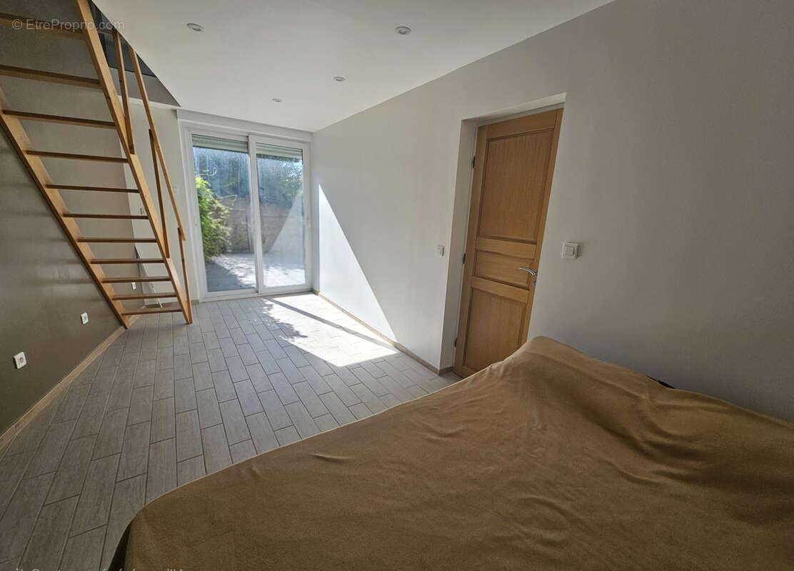 Maison à SAINT-REMY-LES-CHEVREUSE