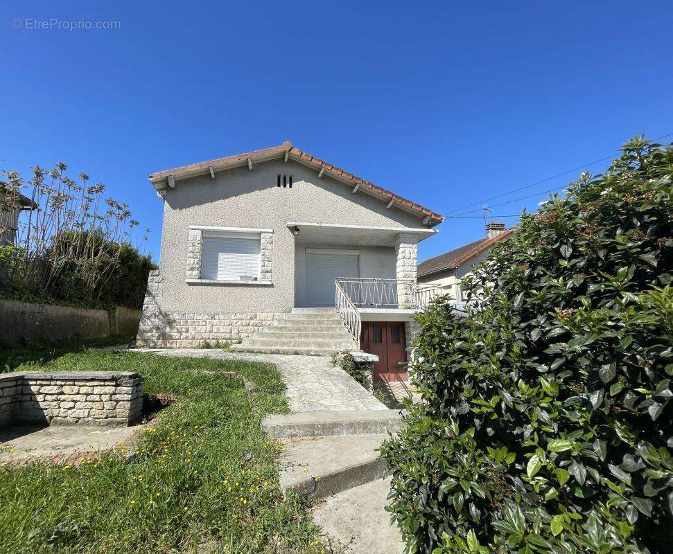 Maison lumineuse avec sous-sol - photo 7