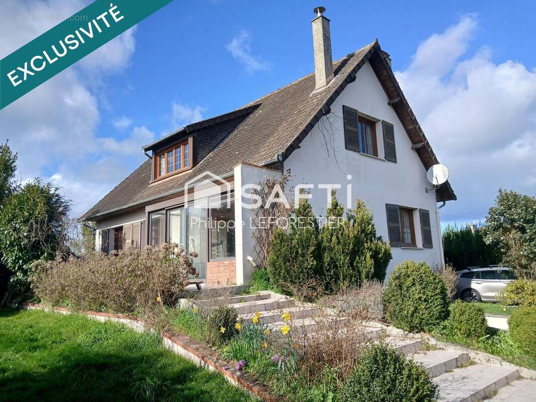 Photo 1 - Maison à SAINT-MARTIN-DES-ENTREES