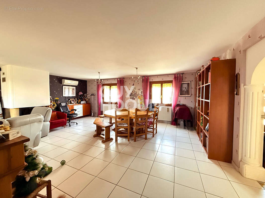 Maison à TALUYERS