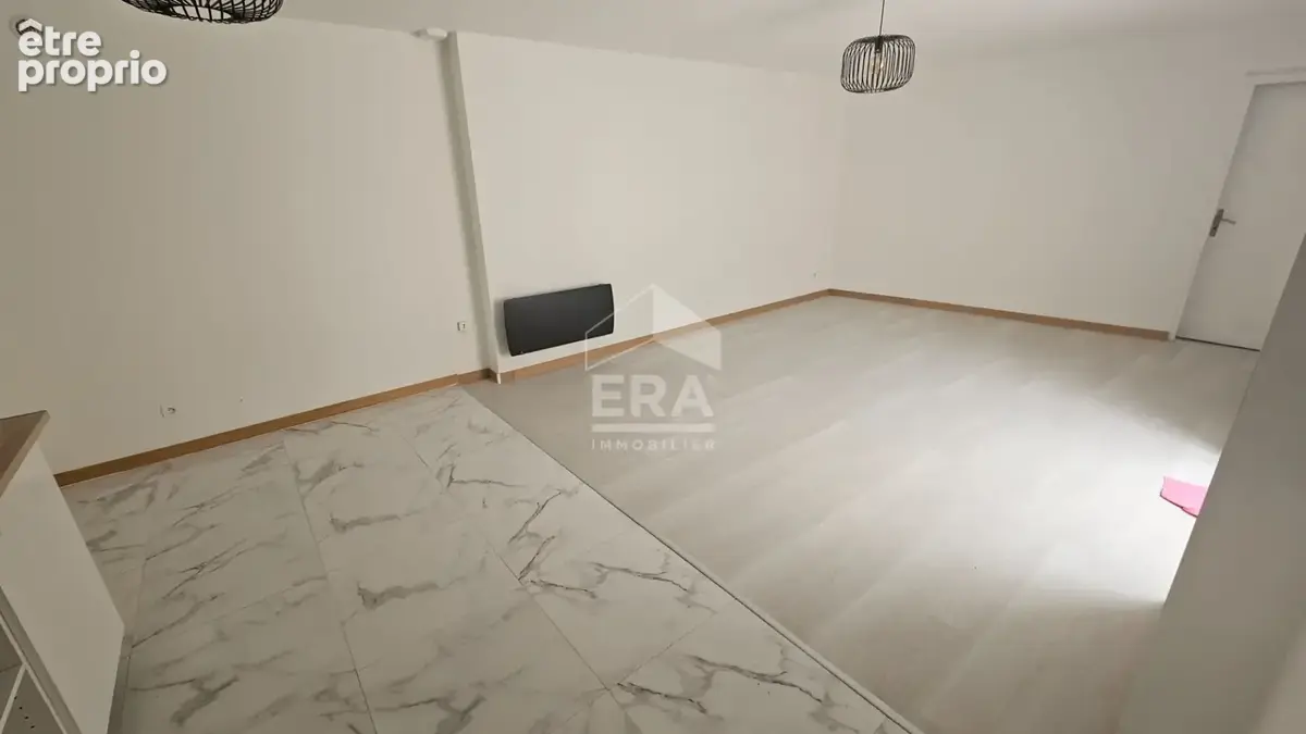 Immeuble de rapport 277m² à avion - photo 2