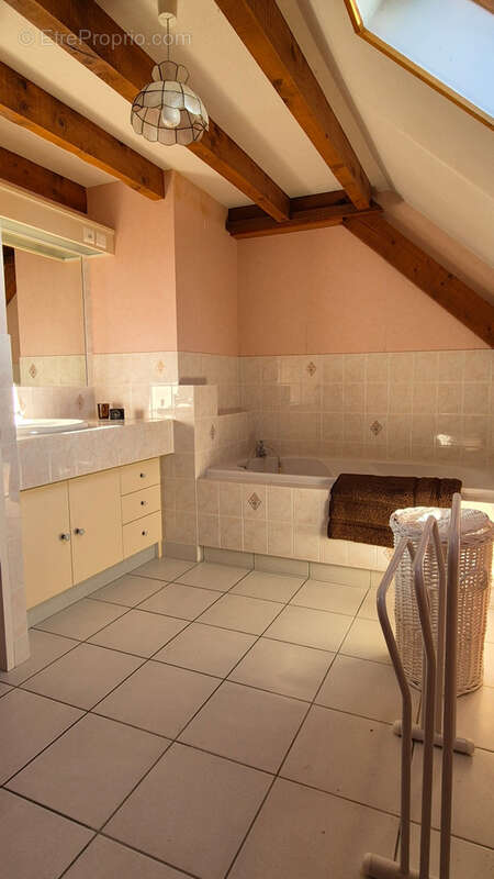 Maison à GIOU-DE-MAMOU