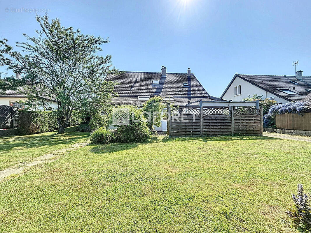 Maison à LUXEMONT-ET-VILLOTTE