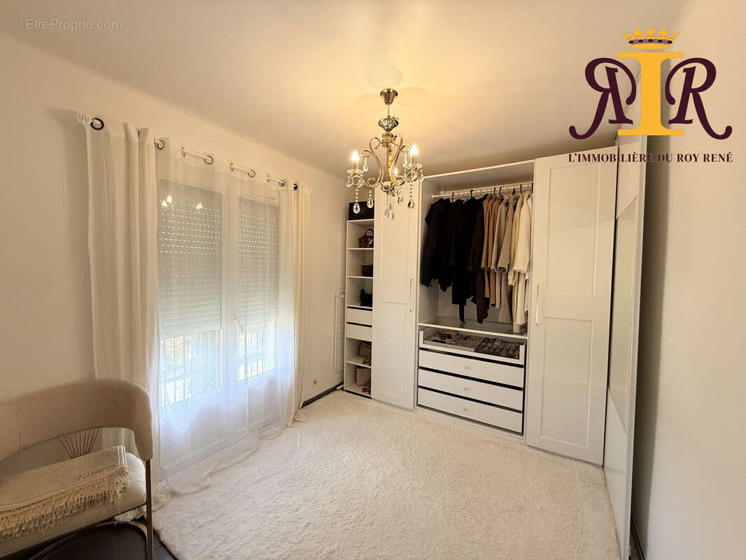 Appartement à PERTUIS