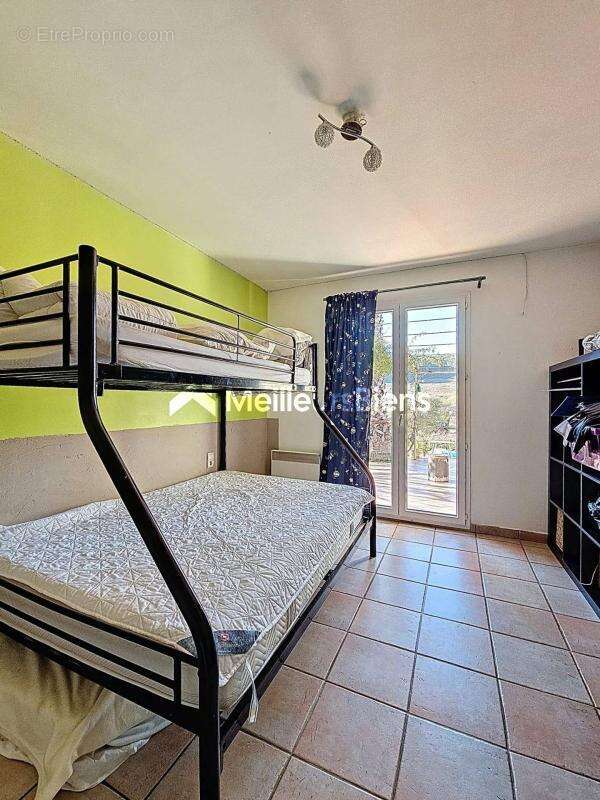 Maison à LE CASTELLET