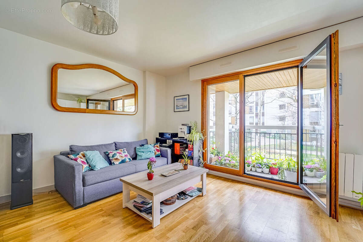 Appartement à PARIS-12E